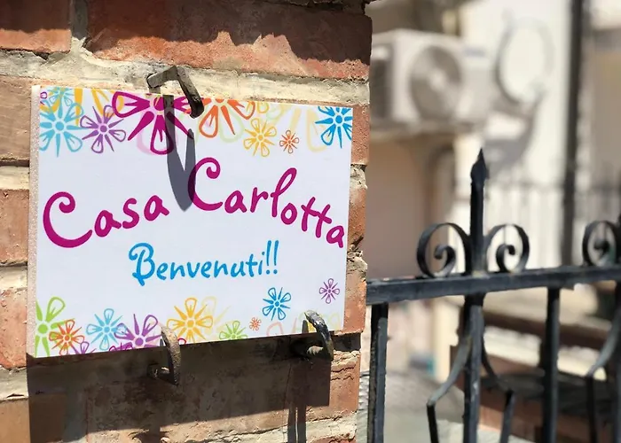 Casa Carlotta
